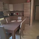 Dolce Riposo Con Parcheggio Privato 3*