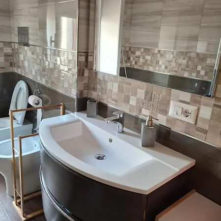 Alojamento de Acomodação e Pequeno-almoço Dolce Riposo Con Parcheggio Privato 3*